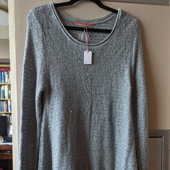 DEAR Cashmere Sweater with seguin apliques - Picture 1 of 5